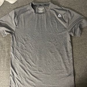 Reebok T-shirt